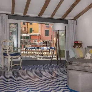 Ossi Di Seppia , Riomaggiore Italie