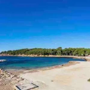 Charmant Studio à Mandrier Sur Mer , Saint-Mandrier-sur-Mer France