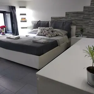 Casa Di Carlo E Vale Appartamento Catania